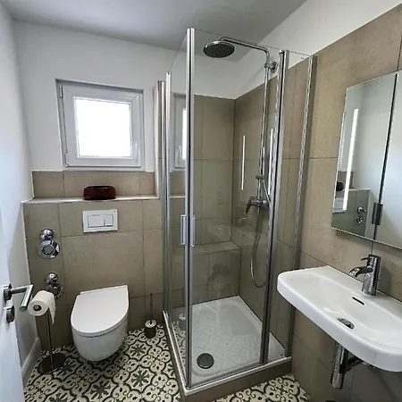 Augusta-bel Etage Mit Infrarotkabine